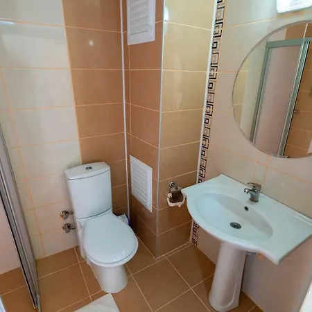 Aperion Side Beach فندق مانافجات
